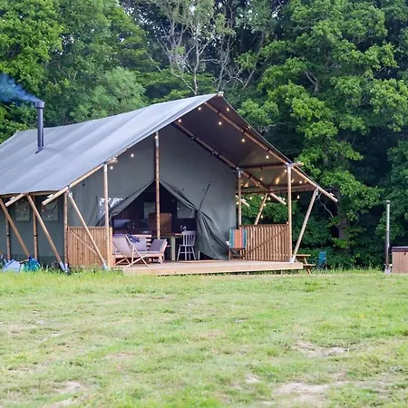 Awe Inspiring Two Storey Tent Crowhurst  Exterior photo